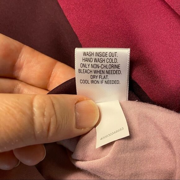 3/$15 Apt 9 Gradient Purple Ruffle Tank Top M - Picture 6 of 6